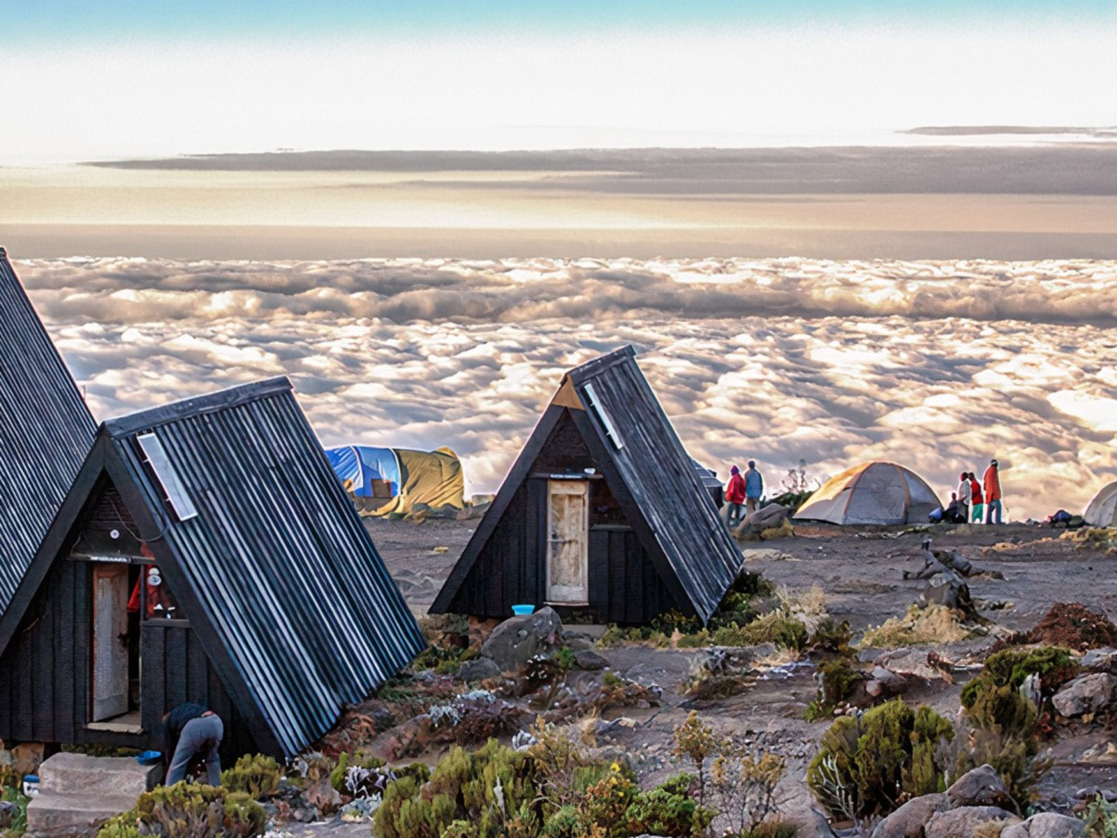Marangu_route_huts